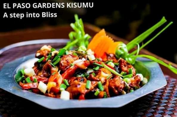 ホテル El Passo Gardens キスム エクステリア 写真